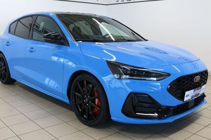 Ford Focus 3.936 km 35.950 &euro; Leipzig 04179
