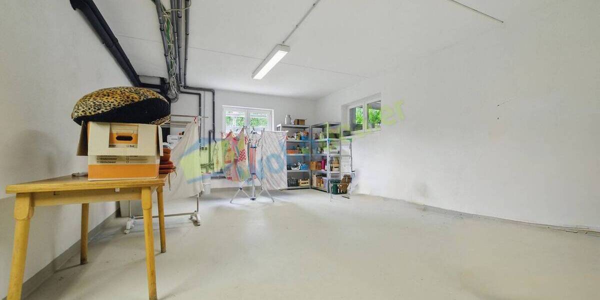 Mehrfamilienhaus, Wohnhaus Leipzig Großzschocher - 8 Zimmer, 260 m&sup2;, 775.000&euro; | Angebot:26410337