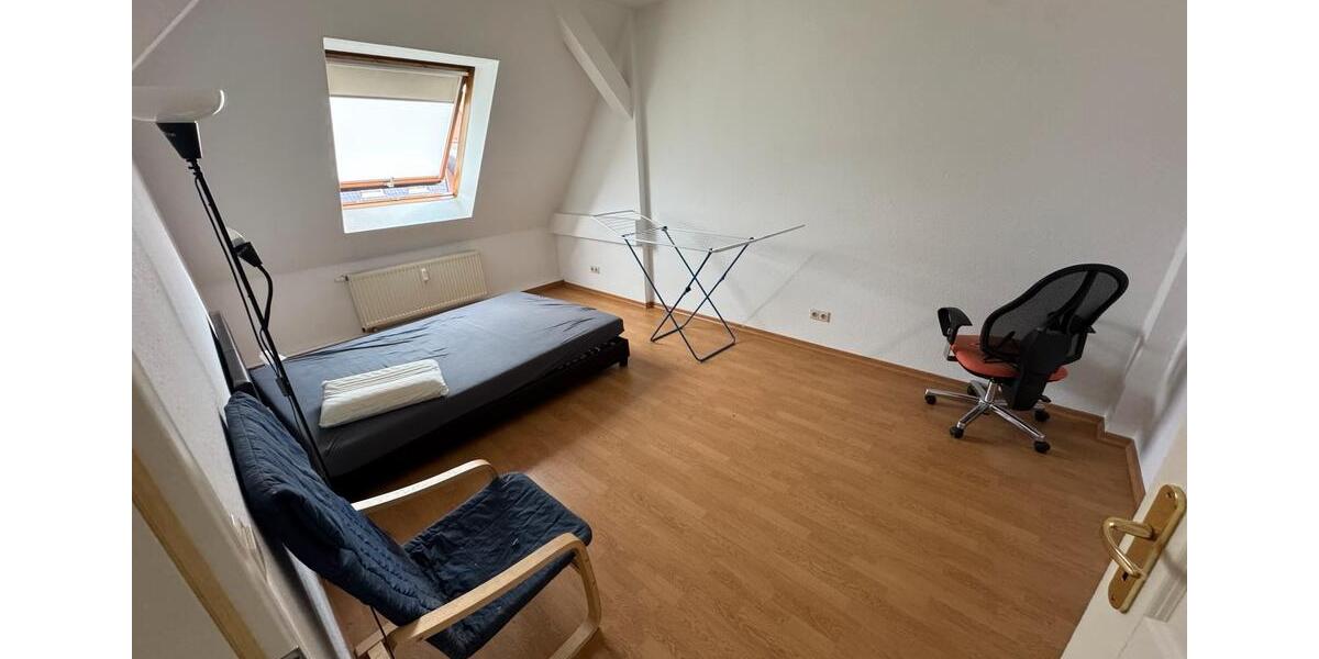 Dachgeschoßwohnung Leipzig Nord - 2 Zimmer, 45 m&sup2;, 650&euro; | Angebot:26337990