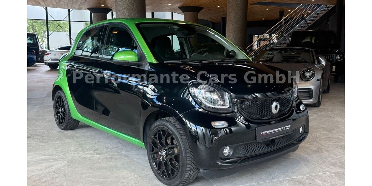 Smart ForFour 91.001 km 8.490 &euro; Leipzig 04129