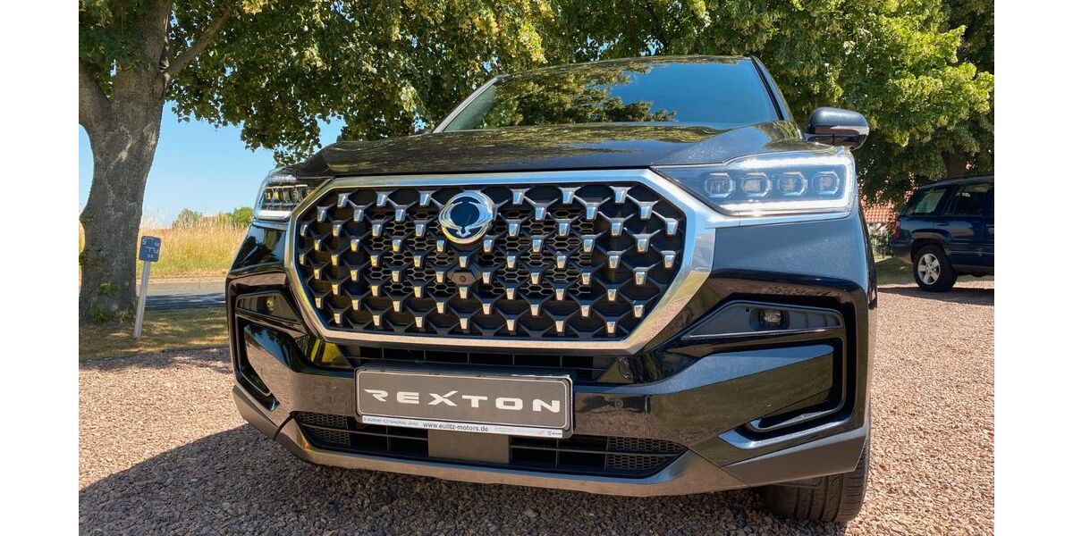 SsangYong REXTON 115.592 km 25.490 &euro; Grimma 04668