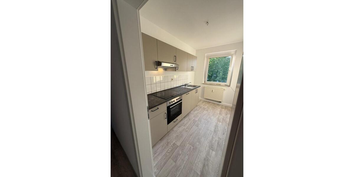 Etagenwohnung Grimma - 3 Zimmer, 60 m&sup2;, 306&euro; | Angebot:26273702