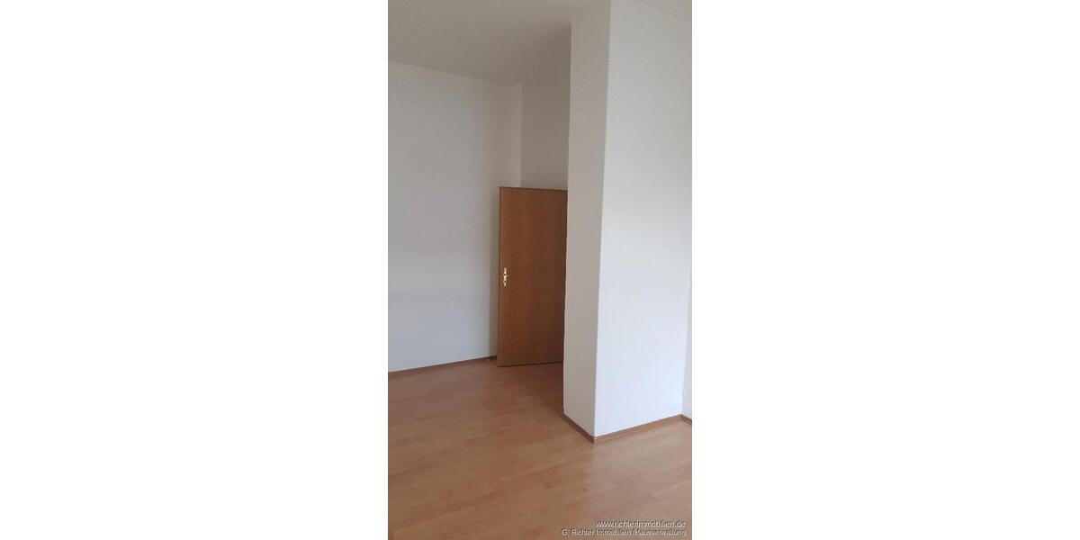 Etagenwohnung Leipzig Ost - 2 Zimmer, 66 m&sup2;, 345&euro; | Angebot:25044580