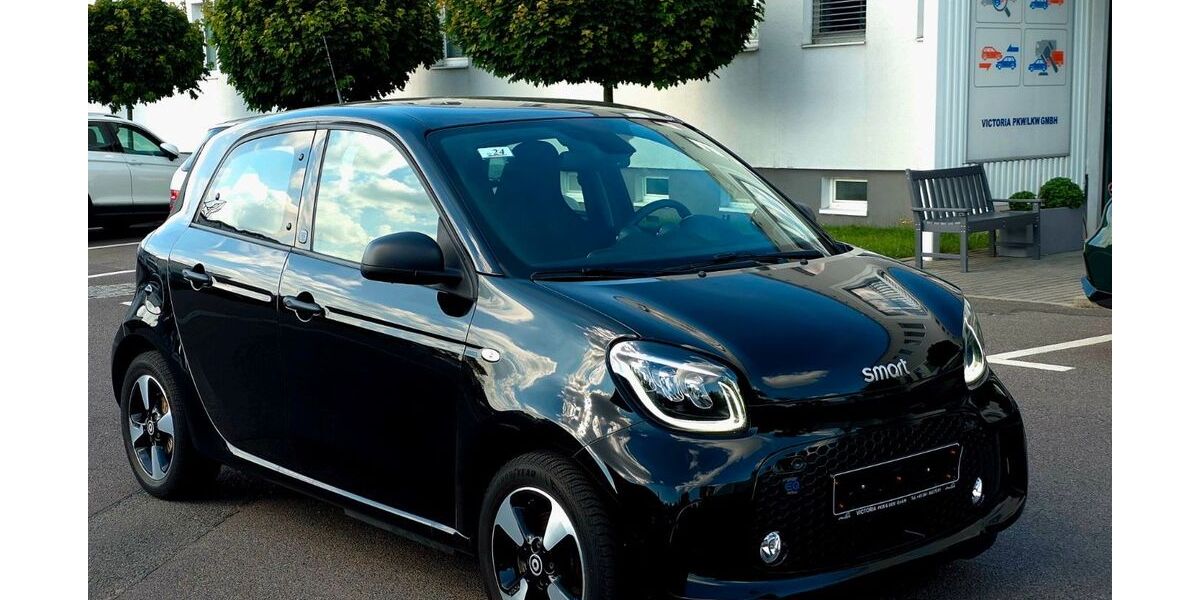 Smart ForFour 32.321 km 11.490 &euro; Leipzig 04319