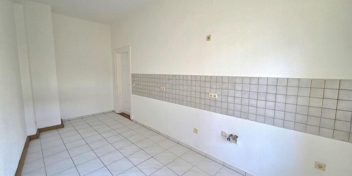 Großzügige 1-Zimmer-Wohnung mit Parkettfußboden und Tageslichtbad! - Erdgeschoßwohnung Leipzig Stötteritz | Angebot:26383876