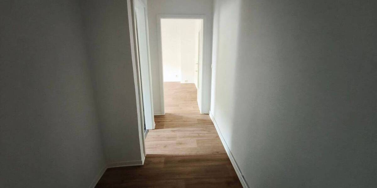 Etagenwohnung Merseburg Kötzschen - 2 Zimmer, 51 m&sup2;, 334&euro; | Angebot:26902625
