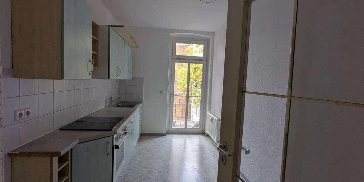 Leerstehende Wohneinheit mit Balkon in Gohlis-Süd !!! 2 zimmer