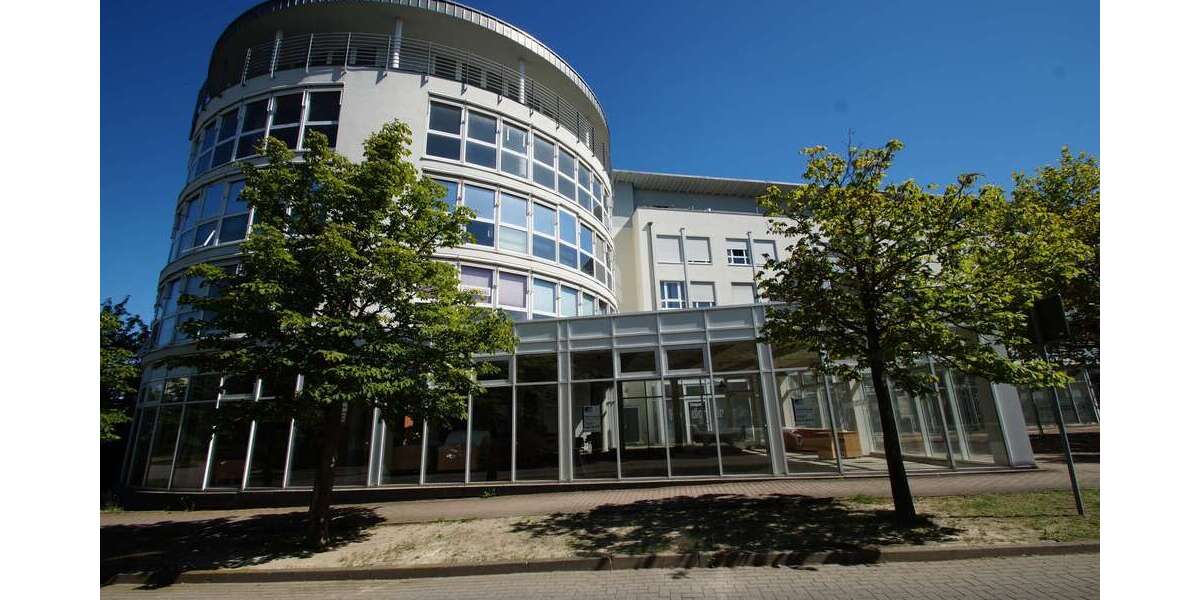 Individuell gestaltbare Gewerbefläche nah am Flughafen - Teilflächen möglich zimmer