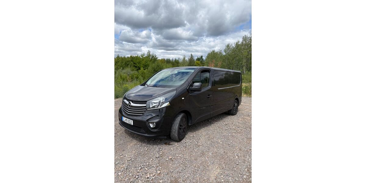 Opel Vivaro 199.999 km 10.500 &euro; Leipzig 04105