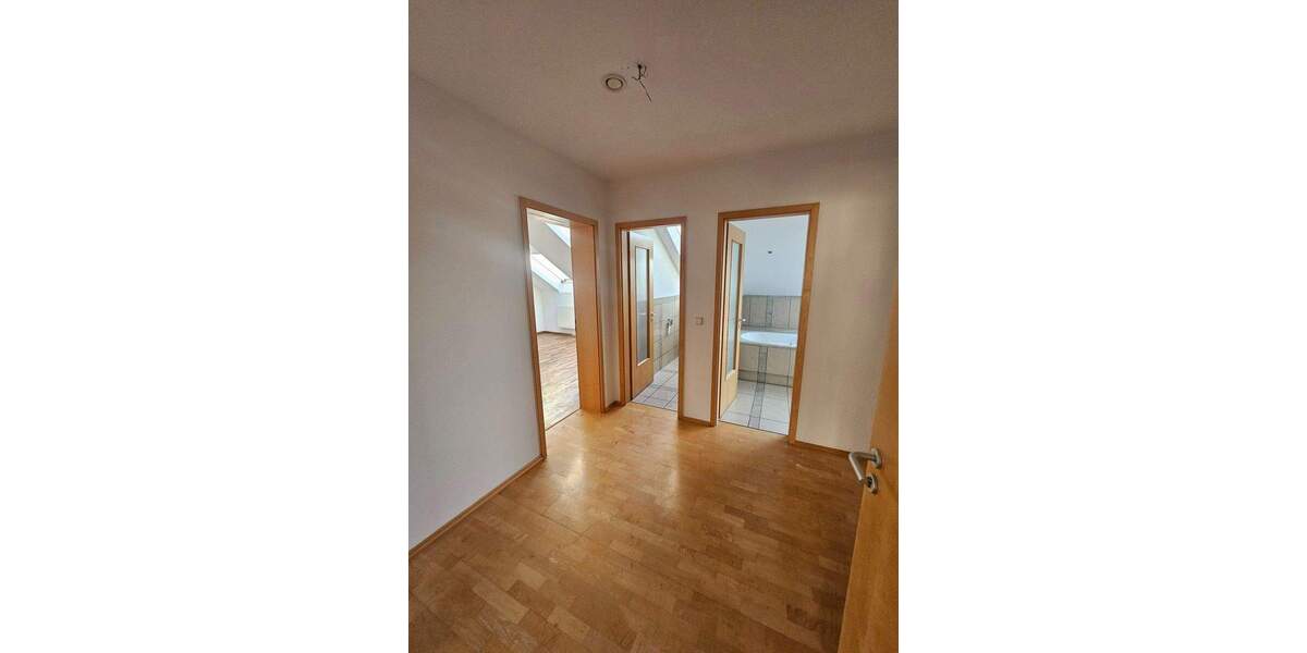 Etagenwohnung Leipzig Zentrum-Südost - 3 Zimmer, 184 m&sup2;, 1.478&euro; | Angebot:25899477