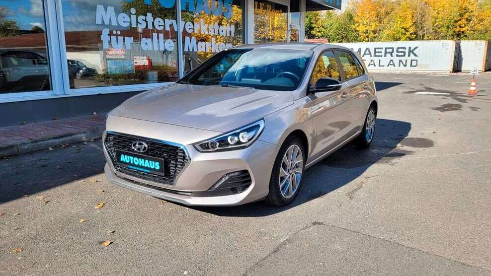 Hyundai i30 45.358 km 15.950 € Leipzig 04289