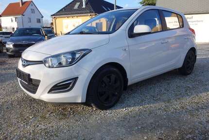 Hyundai i20 27.000 km 6.900 &euro; Zwenkau 04442