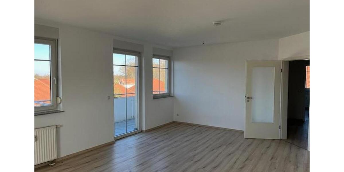 Dachgeschoßwohnung Leipzig Ost - 2 Zimmer, 76 m&sup2;, 685&euro; | Angebot:25432945