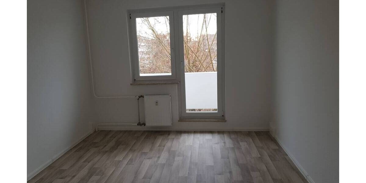 Etagenwohnung Leipzig Grünau-Ost - 3 Zimmer, 61 m&sup2;, 406&euro; | Angebot:26261498
