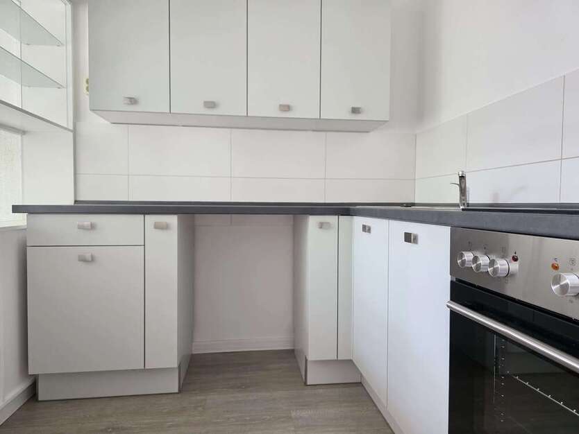 Wohnung zum Mieten in Halle 385 € 56.65 m²