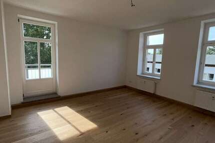 Wohnung zum Mieten in Leipzig 600 € 57.54 m² 2 zimmer