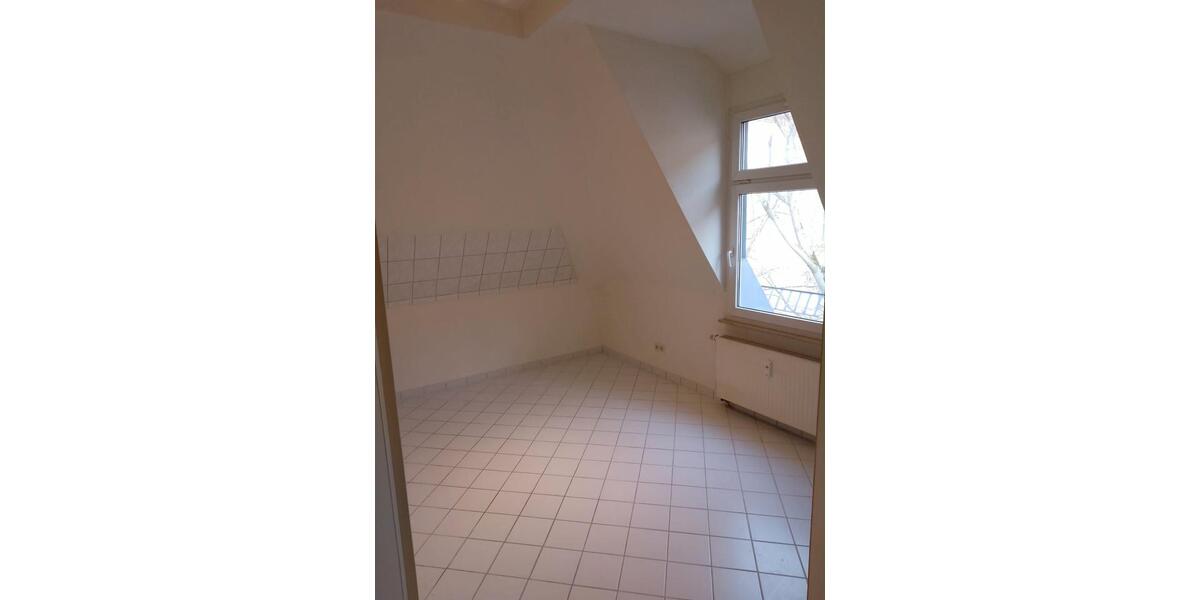 Dachgeschoßwohnung Leipzig Süd - 2 Zimmer, 48 m&sup2;, 517&euro; | Angebot:25722067