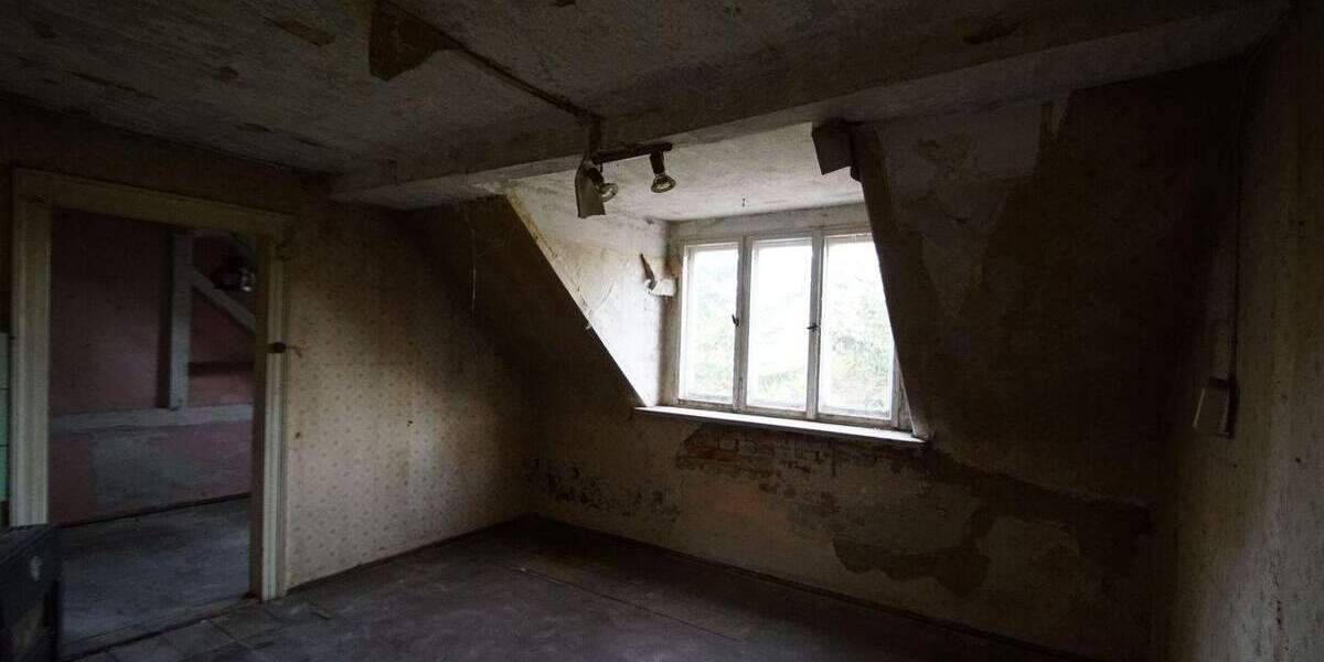 Einfamilienhaus Leipzig Seehausen - 5 Zimmer, 135 m&sup2;, 290.000&euro; | Angebot:24436168