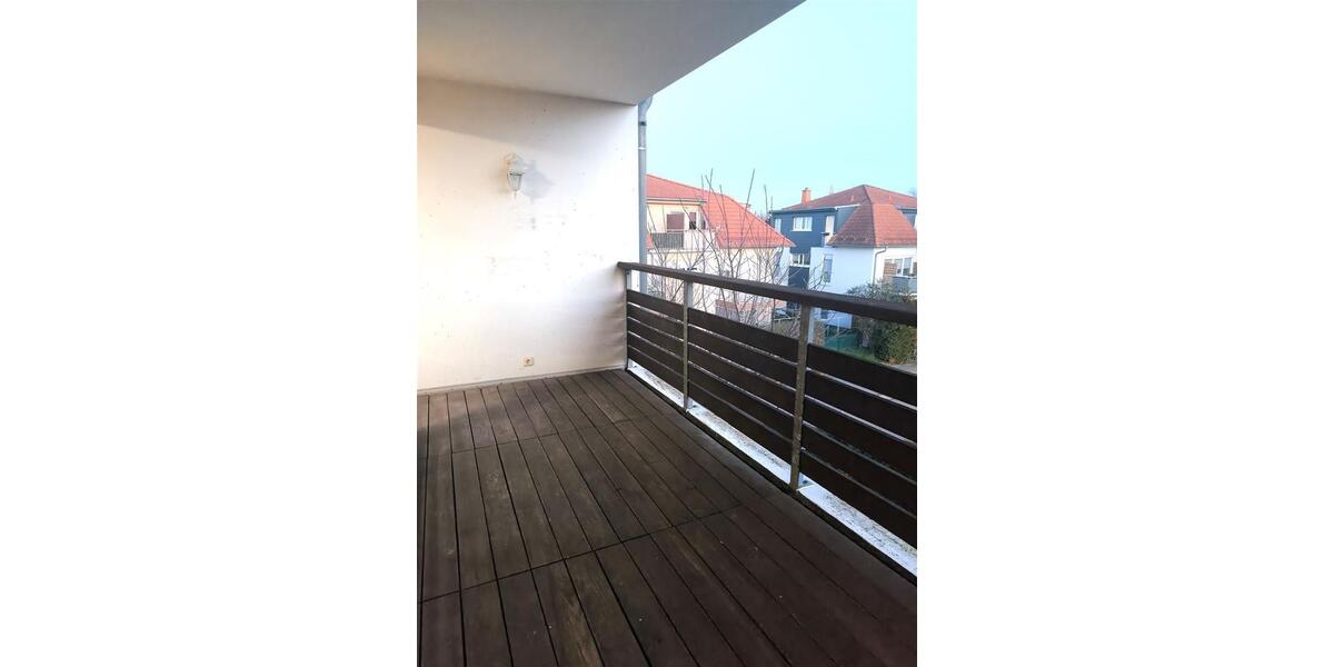 Schöne 2 Zimmer Whg. mit Weitblick in Queis, Balkon unt TG-Stellplatz! 2 zimmer