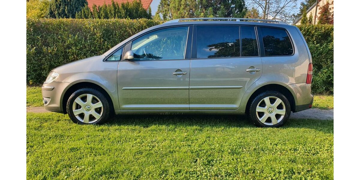 VW Touran 289.800 km 3.100 &euro; Krostitz 04509