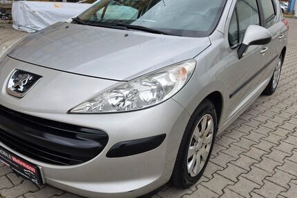 Peugeot 207 89.800 km 3.490 &euro; Leipzig 04328