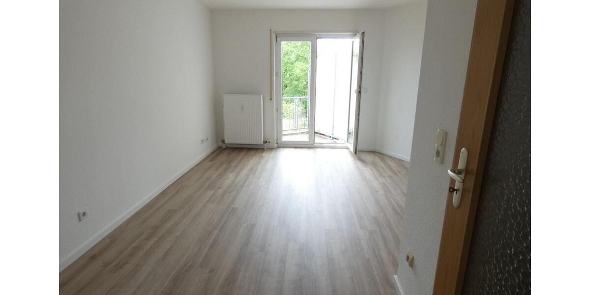 Etagenwohnung Leipzig Süd - 1 Zimmer, 27 m&sup2;, 331&euro; | Angebot:25438207