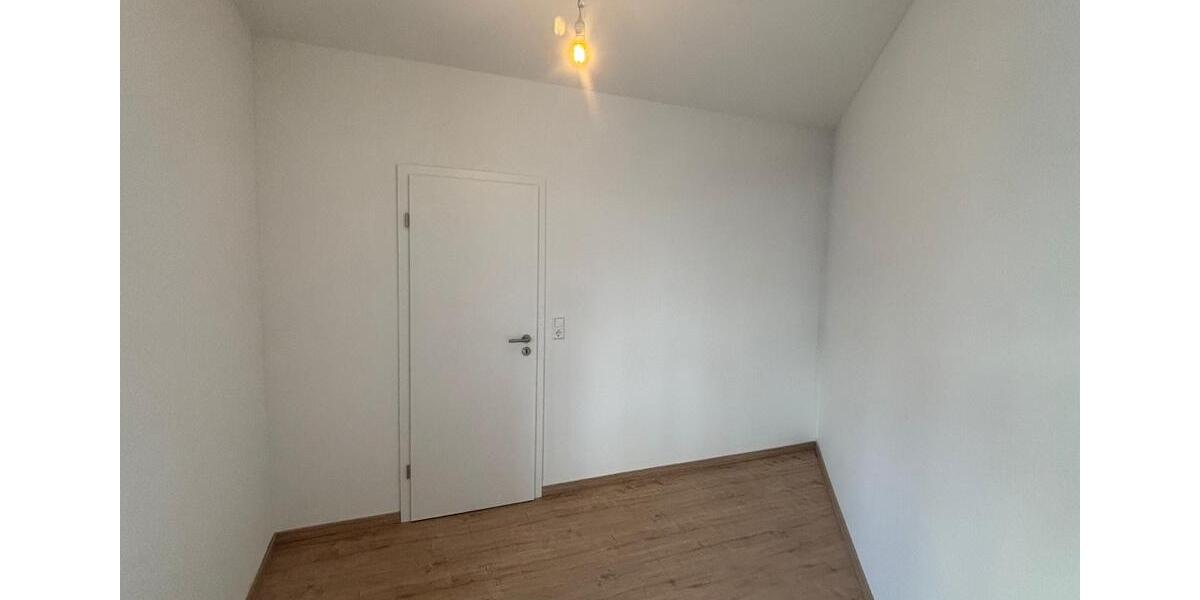 Erdgeschoßwohnung Leipzig Altwest - 2.5 Zimmer, 64 m&sup2;, 600&euro; | Angebot:25756452