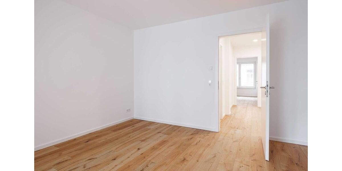Terrassenwohnung Leipzig Mitte - 4 Zimmer, 126 m&sup2;, 2.274&euro; | Angebot:26675786