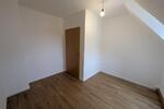 Dachgeschoßwohnung Groitzsch - 3 Zimmer, 60 m&sup2;, 390&euro; | Angebot:25225003