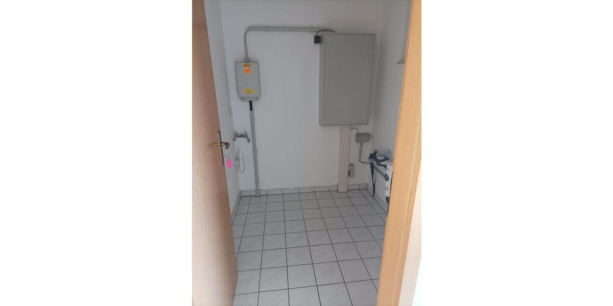 Etagenwohnung Merseburg - 6 Zimmer, 146 m&sup2;, 239.500&euro; | Angebot:24744411