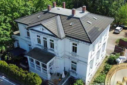Haus zum Kaufen in Bad Lausick 449.000 € 365 m²