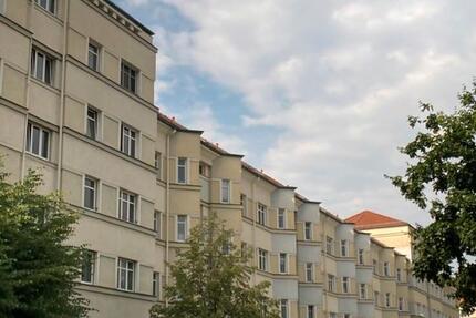 Wohnung Leipzig Nordost - 2.5 Zimmer, 65 m&sup2;, 585&euro; | Angebot:26358658