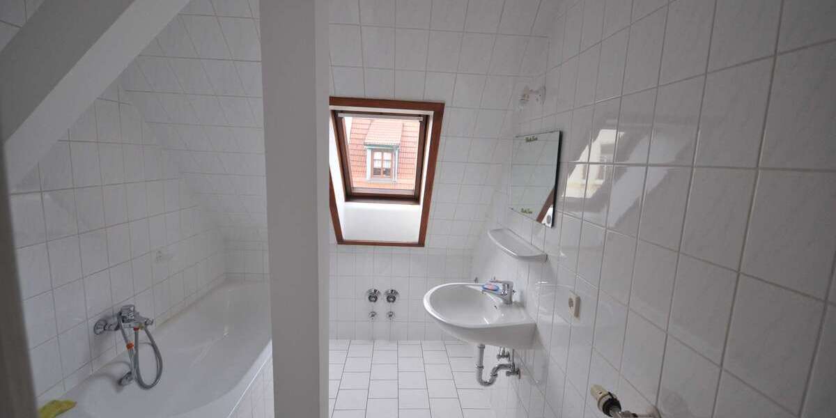 Etagenwohnung Delitzsch Gertitz - 1 Zimmer, 40 m&sup2;, 300&euro; | Angebot:27430215