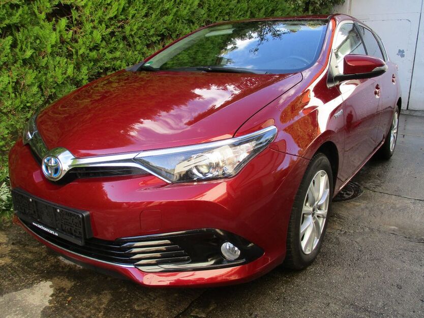 Toyota Auris 20.000 km 16.500 € Naunhof 04683