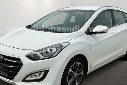 Hyundai i30 180.106 km 5.899 &euro; Brehna 06796