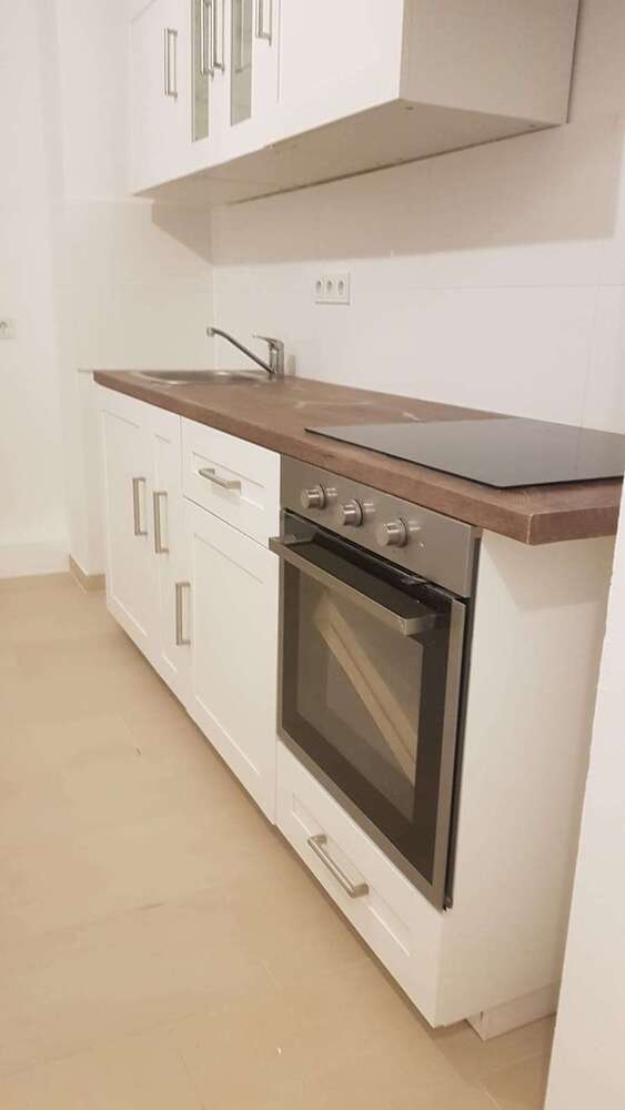 Wohnung zum Mieten in Pegau 350 € 48 m²