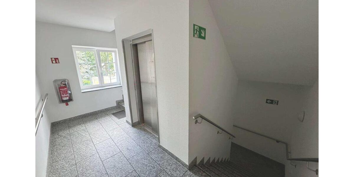 Etagenwohnung Borna - 2 Zimmer, 59 m&sup2;, 450&euro; | Angebot:25790172