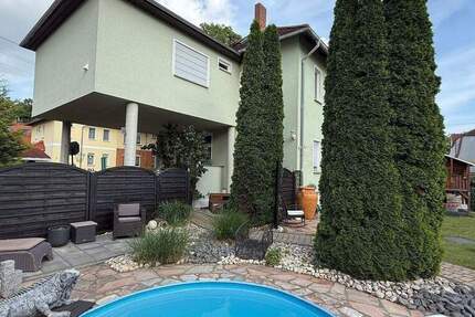 +++ Ein- Zweifamilienhaus mit möglicher Einliegerwohnung, oder Büro +++ 6 zimmer