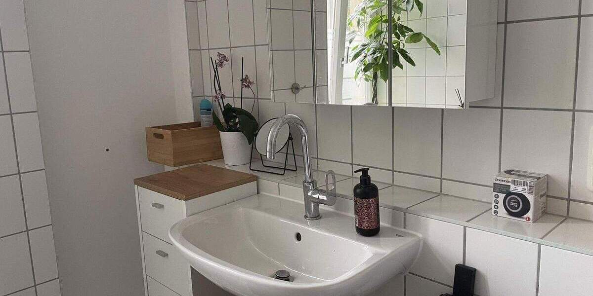 Etagenwohnung Leipzig Zentrum-Süd - 3 Zimmer, 100 m&sup2;, 1.500&euro; | Angebot:25429754