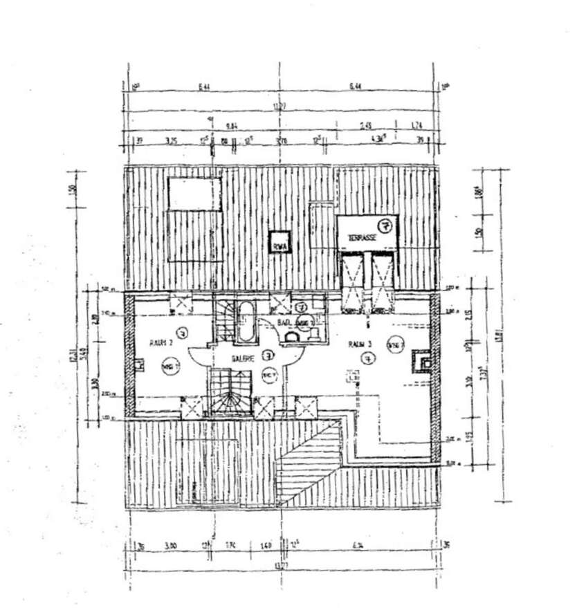 Schicke Maisonette-Wohnung mit Balkon + Dachterrasse 3 zimmer