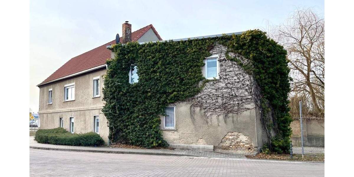 Einfamilienhaus Kabelsketal Gröbers - 5 Zimmer, 112 m&sup2;, 110.000&euro; | Angebot:25691853