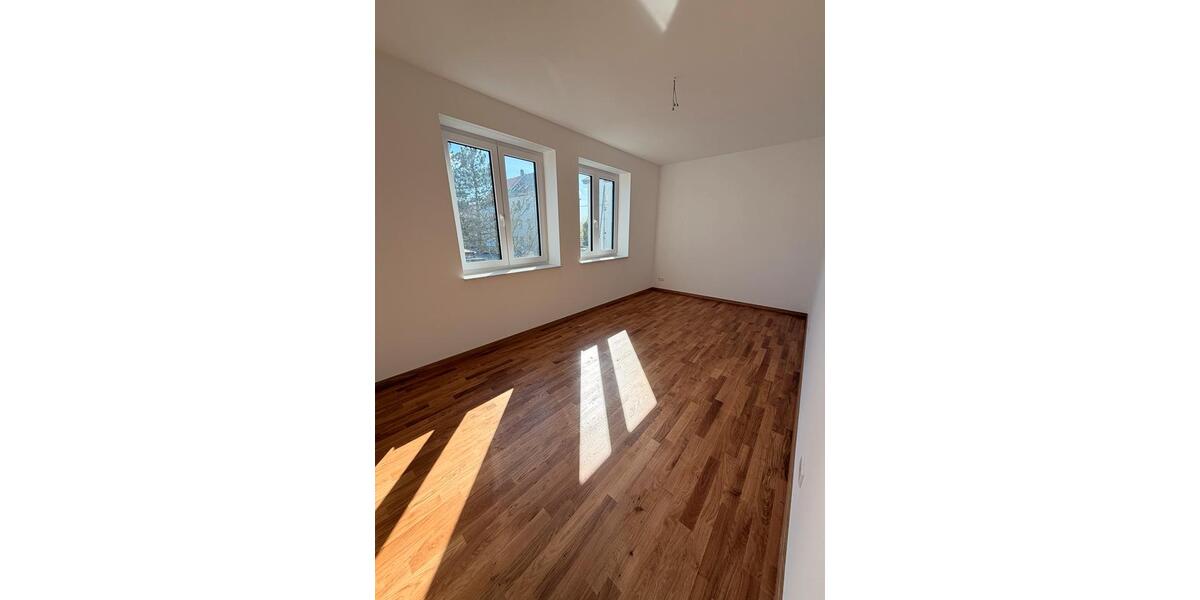 Etagenwohnung Leipzig Südwest - 5 Zimmer, 135 m&sup2;, 2.145&euro; | Angebot:26297244