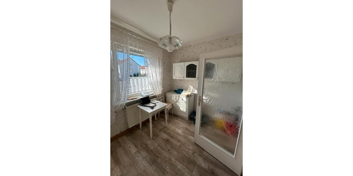 Doppelhaushälfte Borna - 2 Zimmer, 123 m&sup2;, 152.000&euro; | Angebot:27266536