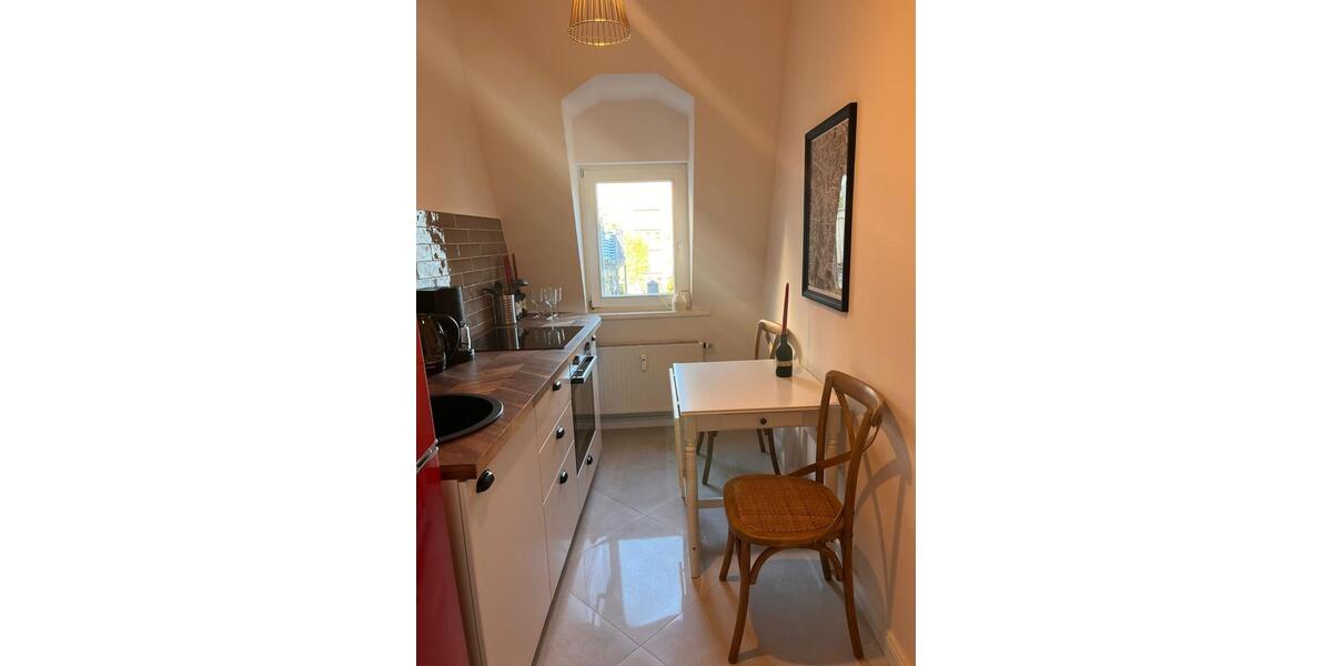 Dachgeschoßwohnung Leipzig - 2 Zimmer, 45 m&sup2;, 1.000&euro; | Angebot:25418650