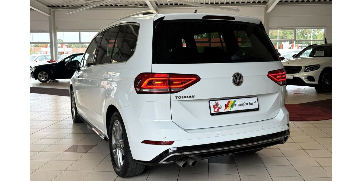 VW Touran 150 DSG R-Line/7Sitz/LED/Navi/ACC/Massage 99.985 km 22.990 &euro; Leipzig 04347
