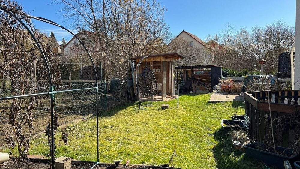 Mehrfamilienhaus, Wohnhaus Hohenmölsen - 8 Zimmer, 211 m&sup2;, 365.000&euro; | Angebot:25897935