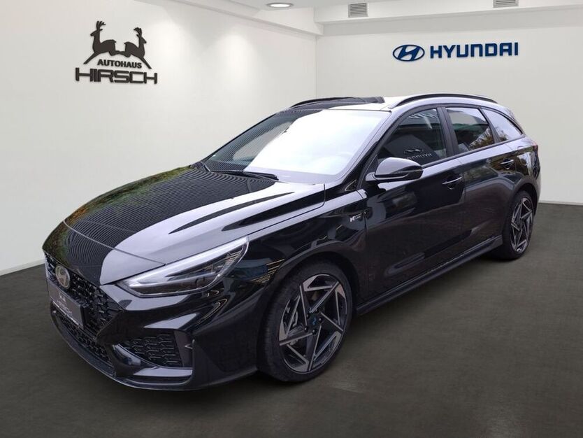 i30