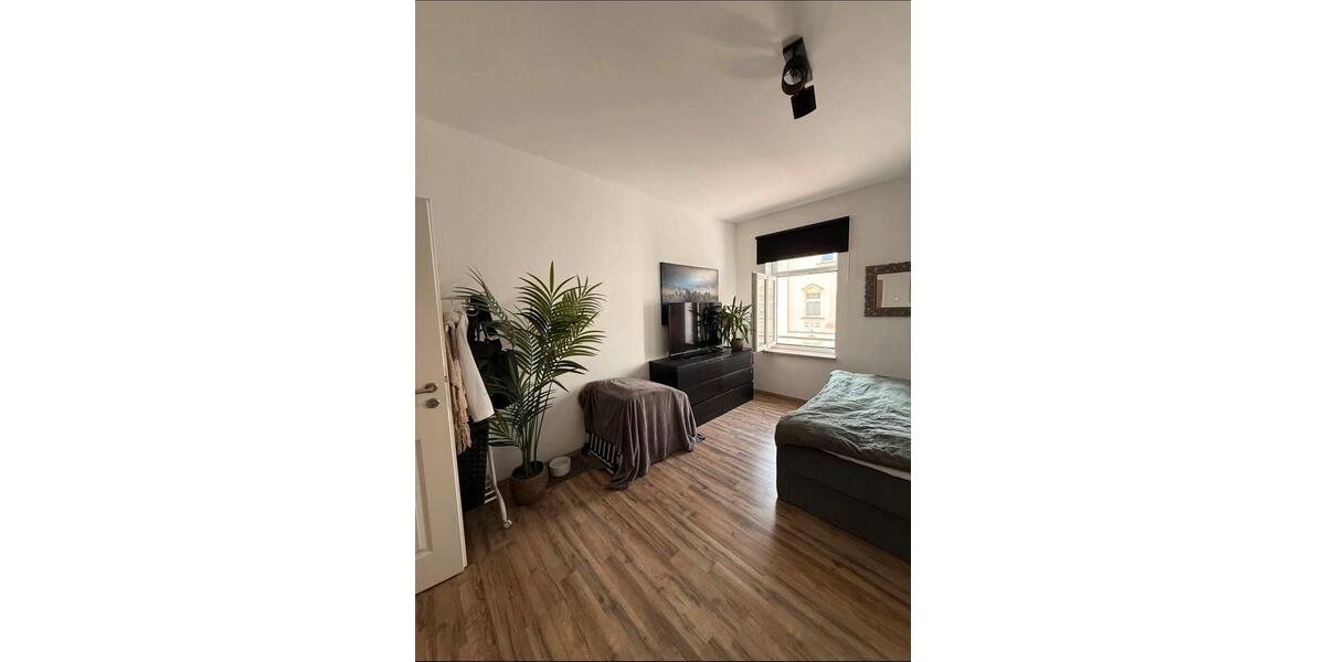 Etagenwohnung Leipzig Südwest - 2 Zimmer, 66 m&sup2;, 878&euro; | Angebot:26285383