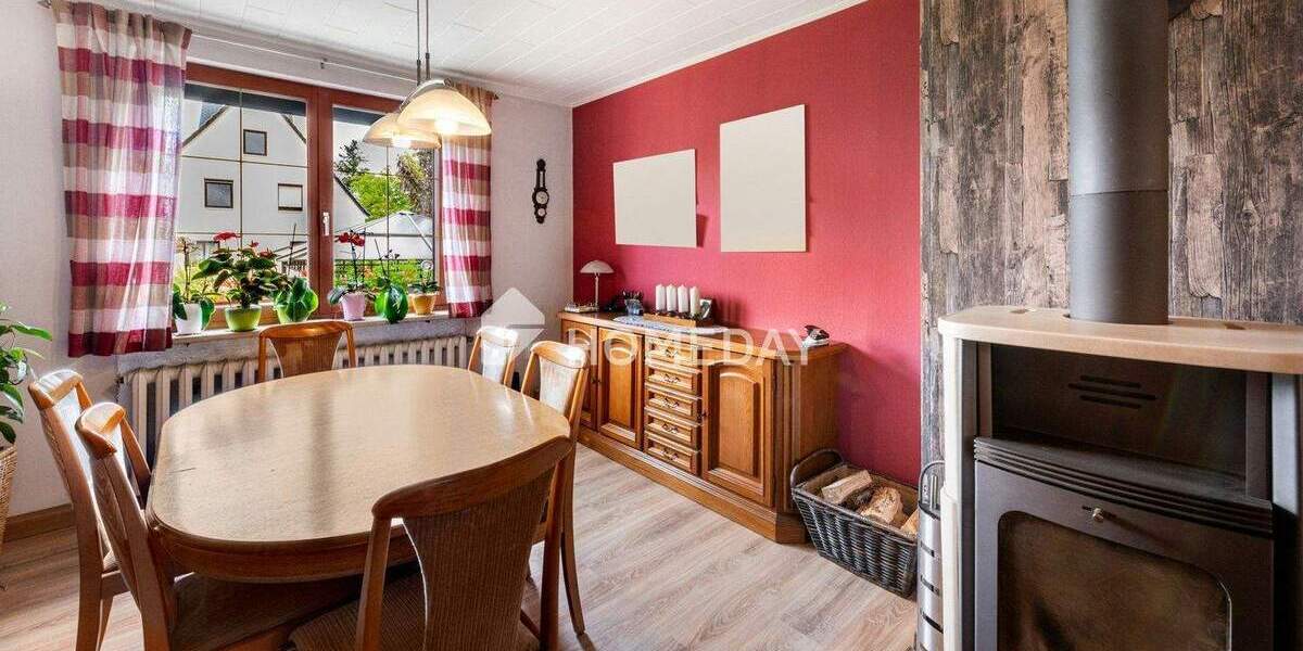 Doppelhaushälfte Wurzen OT Burkartshain Burkartshain - 5 Zimmer, 130 m&sup2;, 250.000&euro; | Angebot:25737444