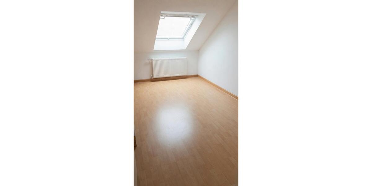 Dachgeschoßwohnung Leipzig Süd - 3 Zimmer, 63 m&sup2;, 220.000&euro; | Angebot:26926200